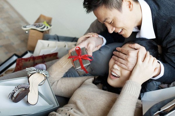 http://kenhphunu.com/media/102015/1466269200/ninh-vo.jpg