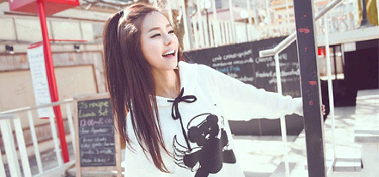 Này cô gái, bớt ảo tưởng đi rồi em sẽ hạnh phúc!