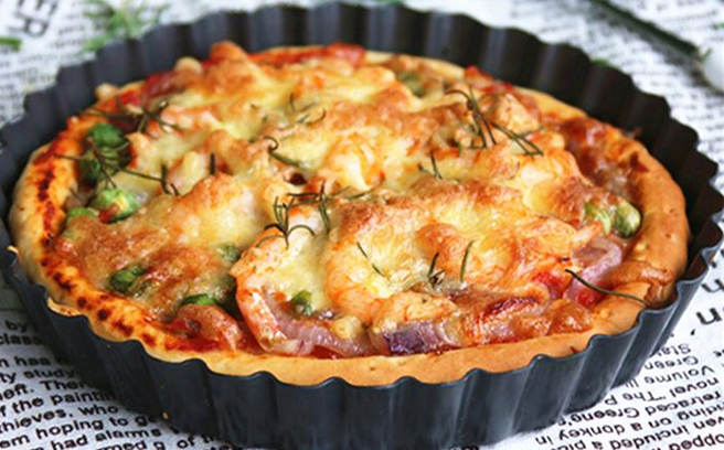 Tự tay làm pizza hải sản đãi cả nhà ngày mưa lạnh