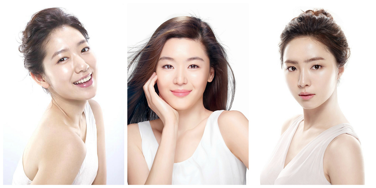 Học bài massage da mặt bằng tay từ chuyên gia Hàn Quốc