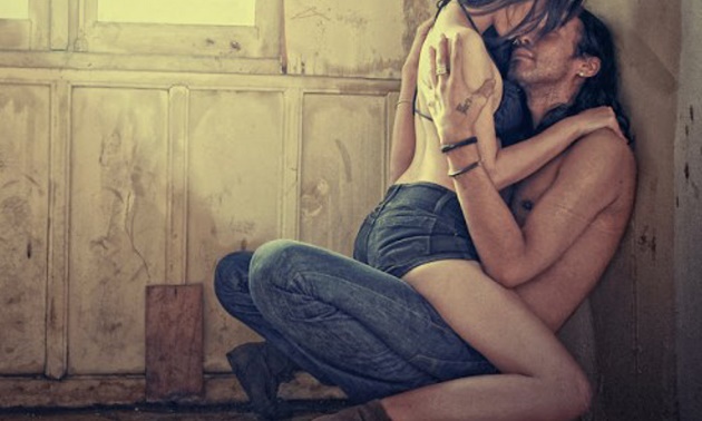 8 tư thế "yêu" dễ gây khoái cảm nhất cho các cặp đôi