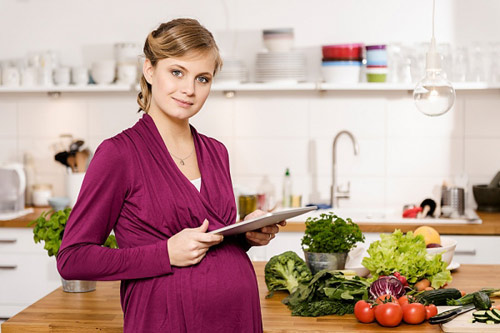 15 thực phẩm bà bầu cần tuyệt đối tránh