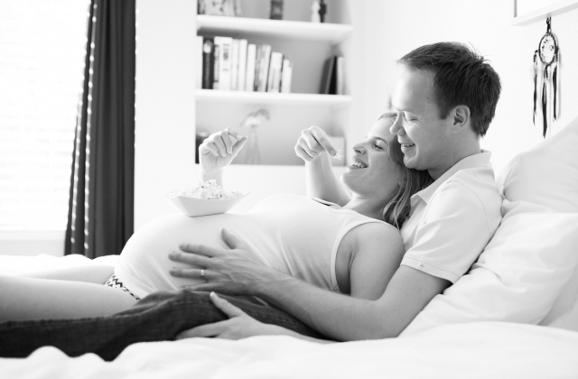 Những bà bầu phải nói không với tình dục