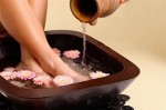 Các cách chống nấm và mùi khó chịu ở chân trong mùa đông