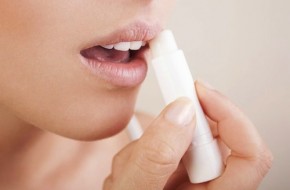 6 mẹo đơn giản làm đẹp đến “chân tơ kẽ tóc”