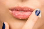 Mẹo chăm sóc làn da mịn màng với củ cải đường