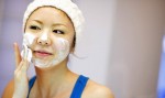 Những sai lầm khi rửa mặt hủy hoại làn da tự nhiên