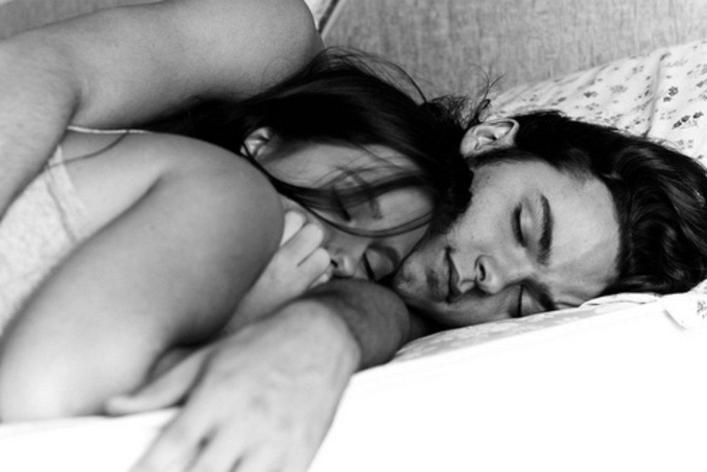 Này Cô Gái, Hãy Làm Tình Chỉ Khi Bạn Muốn Thế