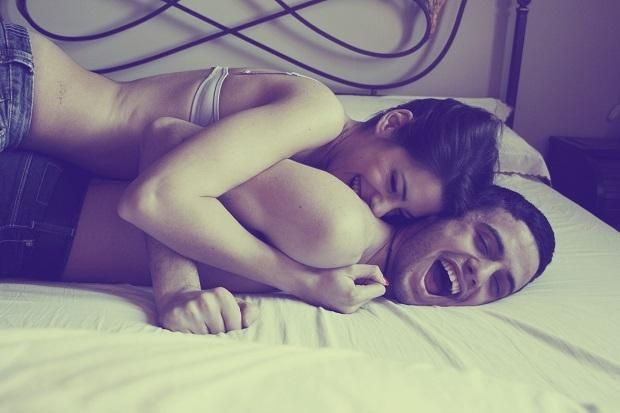 3 tuyệt chiêu làm chàng từ "phát cuồng" đến "đê mê" trên giường