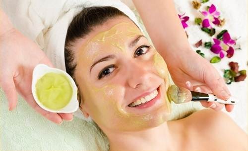 Trị sẹo thâm chưa đầy 10 phút bằng hỗn hợp đơn giản
