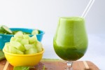 Sinh tố màu xanh giúp tăng thải độc cho da