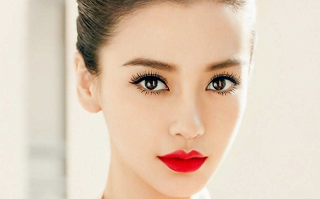 8 tuyệt chiêu cho hàng mi cong dày ai cũng có thể thực hiện