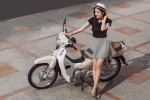 Hãy yêu một cô gái đi xe số