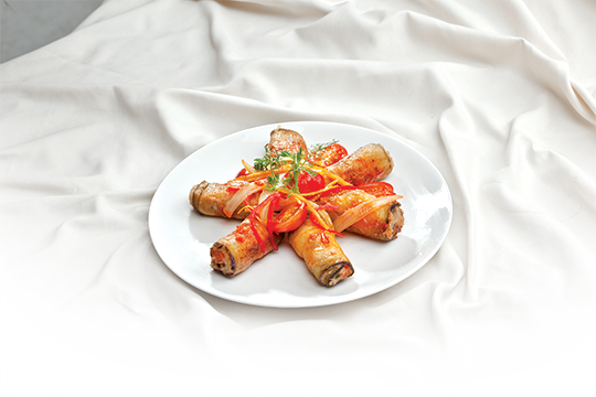 Cuốn cà tím xào sa tế - Hương vị đậm đà khó quên