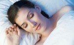 Bí kíp giúp bạn gái đẹp lên trong khi ngủ