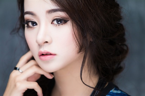 Kinh nghiệm dưỡng da ban ngày và ban đêm trắng mịn lên 2 tông