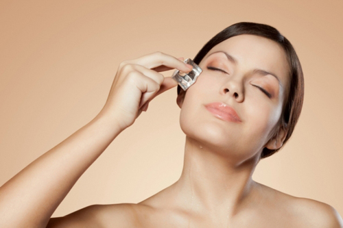 Tạm biệt đôi mắt “gấu trúc” nhờ 6 cách rẻ tiền