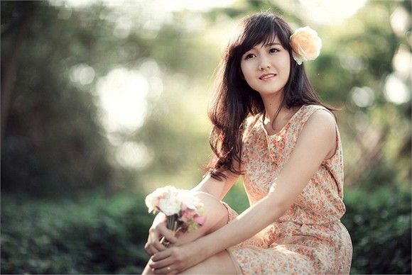 Phụ nữ là hình ảnh phản chiếu tình yêu của người đàn ông