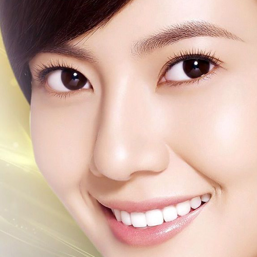 Mách các bạn gái mẹo trang điểm cho đôi mắt to tròn