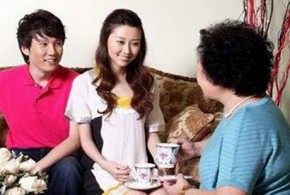 Ngày ra mắt mới biết chồng có nhà biệt thự, bố mẹ tâm lý hết mức