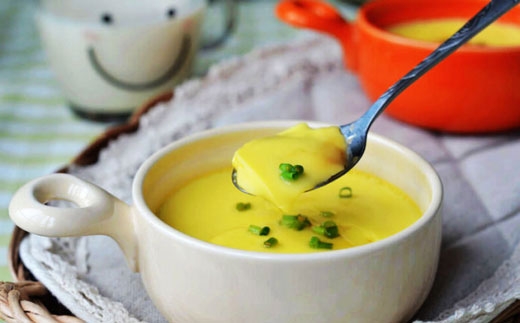 Trứng gà và mật ong, bí quyết tăng vòng 1 hiệu quả như nâng ngực