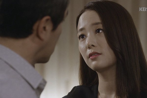 Cô gái tôi từng làm có thai rồi ruồng bỏ giờ là sếp của tôi