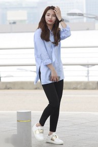 Học cách mix đồ "thổi bùng" sức sống như sao Hàn