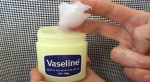 Bỏ túi 10 mẹo trang điểm siêu đơn giản với Vaseline