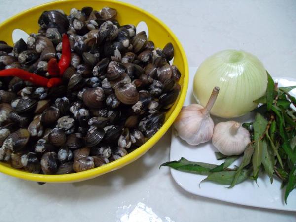 CÁCH LÀM HẾN XÚC BÁNH ĐA