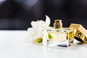 4 thành phần thông dụng trong mỹ phẩm đang hủy hoại làn da của bạn từng ngày