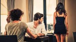 8 kiểu đàn ông dễ phản bội vợ nhất