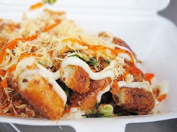 Cách làm món bánh mì nướng muối ớt đang khiến giới trẻ Sài Gòn &rsquo;phát sốt&rsquo;