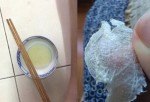Tự làm miếng lột mụn bằng khăn giấy chưa tới 2 phút, lột ra hàng chục cồi mụn