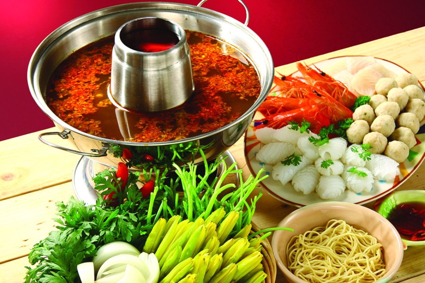 Cách nấu lẩu thái hải sản chua cay ngon tuyệt đỉnh