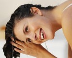 Cách gội đầu giúp mái tóc mỏng trở nên dày óng mượt