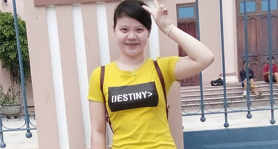 Kim Ly: “Với tôi, chẳng còn gì hạnh phúc hơn khi đen bẩm sinh giờ đây trắng tự nhiên như vậy”