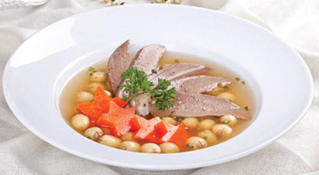 Tim heo hầm hạt sen, bài thuốc tốt trị mất ngủ, suy nhược cơ thể