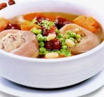 Cứ ăn 4 món này thì ngực còn khủng hơn cả đi bơm