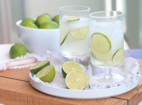 2 loại nước giúp eo bánh mì bị “san phẳng” thành eo con kiến chỉ 1 lần sử dụng