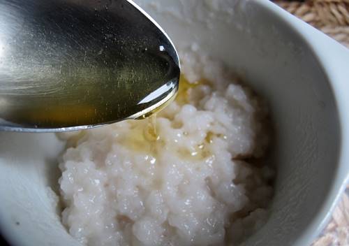Bất ngờ với công dụng làm trắng da chỉ sau 2 tuần của mặt nạ cơm trắng