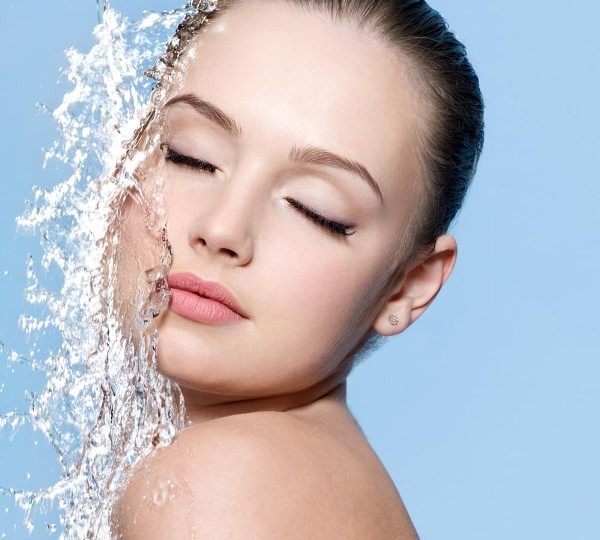 Độc chiêu trị mụn khiến chị em sôi sục săn lùng