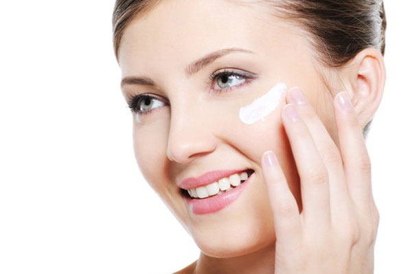 6 cách giữ ẩm da mềm mịn suốt cả mùa đông