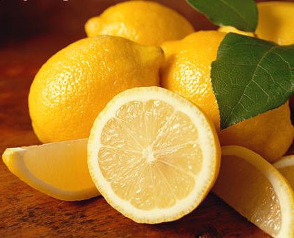 Nếp nhăn sẽ bay biến ngay tức thì nếu biết cách sử dụng chanh hợp lý