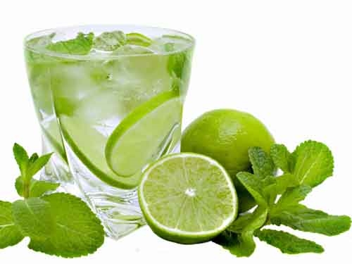 Chỉ nhờ NƯỚC CHANH TƯƠI PHA MẬT ONG, tôi đã kịp giảm cân để diện váy cưới thật xinh