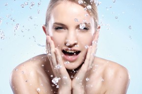 Chăm sóc da đúng cách khi thời tiết giao mùa