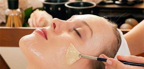 Da hết nếp nhăn chỉ nhờ bí quyết đơn giản ai cũng là được này