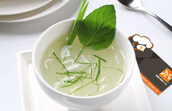 Uống nước này trước bữa ăn, bạn sẽ giảm được cân ầm ầm