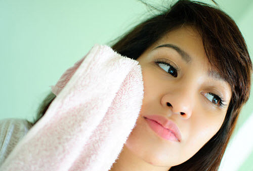 Những thói quen không ngờ &rsquo;đẩy&rsquo; da bạn vào con đường &rsquo;xấu cùng tận&rsquo;