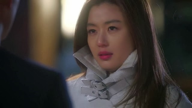 Lời hẹn ước của chồng sắp cưới và người yêu cũ khiến cô dâu tương lai giận tím người