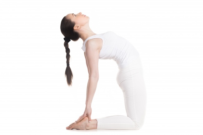 Cải thiện vòng 1 màn hình phẳng với 7 động tác yoga siêu đơn giản